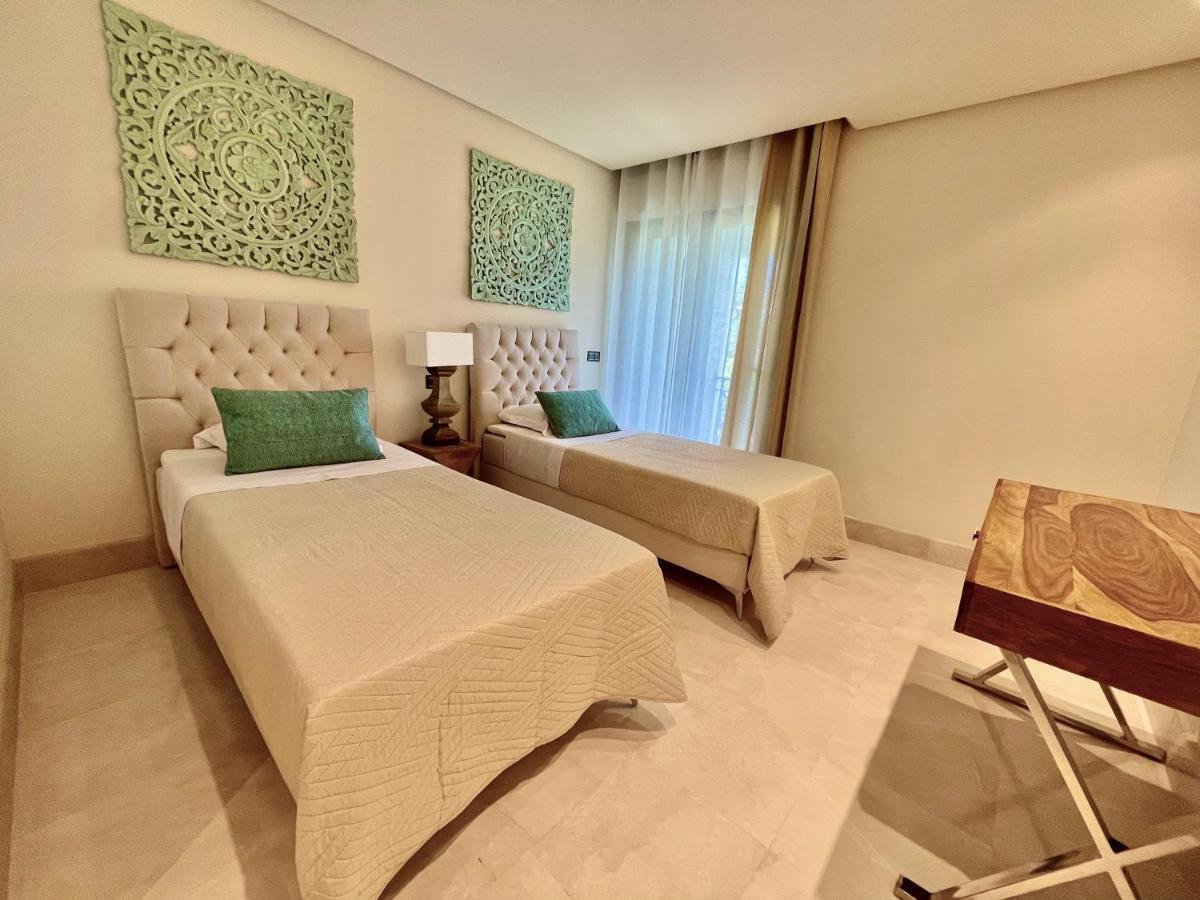 Doncella Beach , Apartamento Con Vistas Al Mar Estepona Exterior foto
